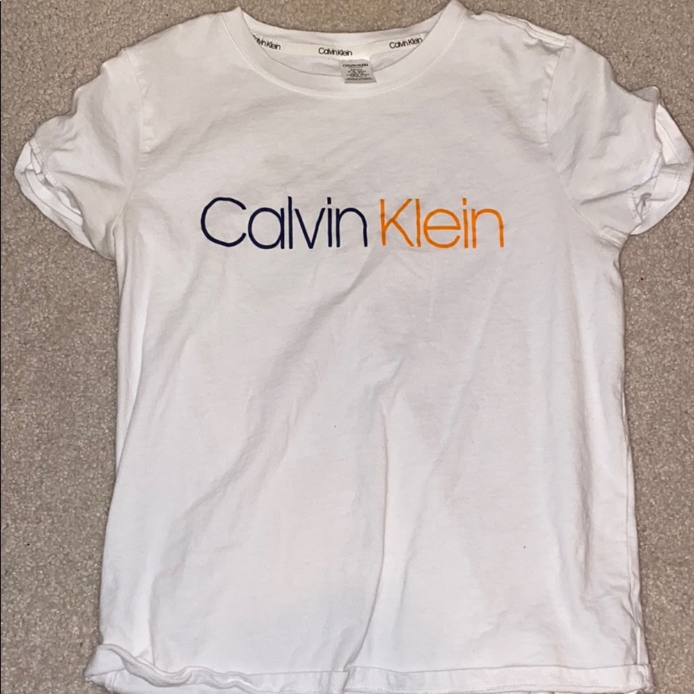 Calvin Klein Tshirt